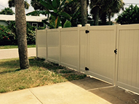 vinyl fence